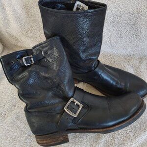 Women's Frye Boots - Size 11